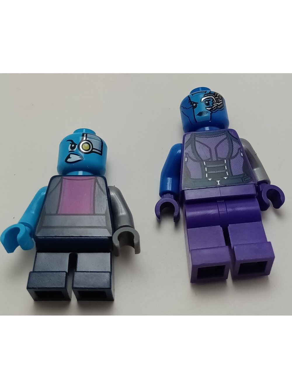 LEGO Minifigures NEBULA from Guardians of the Galaxy Lot of 2